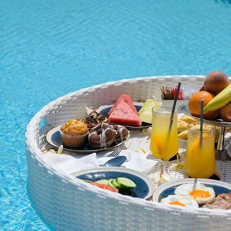 Natura Park Village & 5*