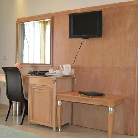 Rezort Natura Park Village & 5*