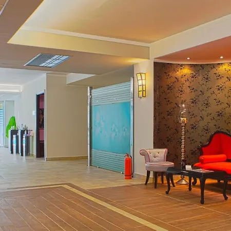 Natura Park Village & Rezort 5*